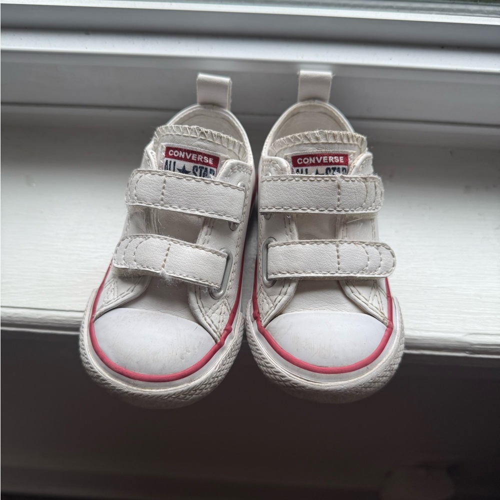 Converse White and Red Velcro leather Sneakers